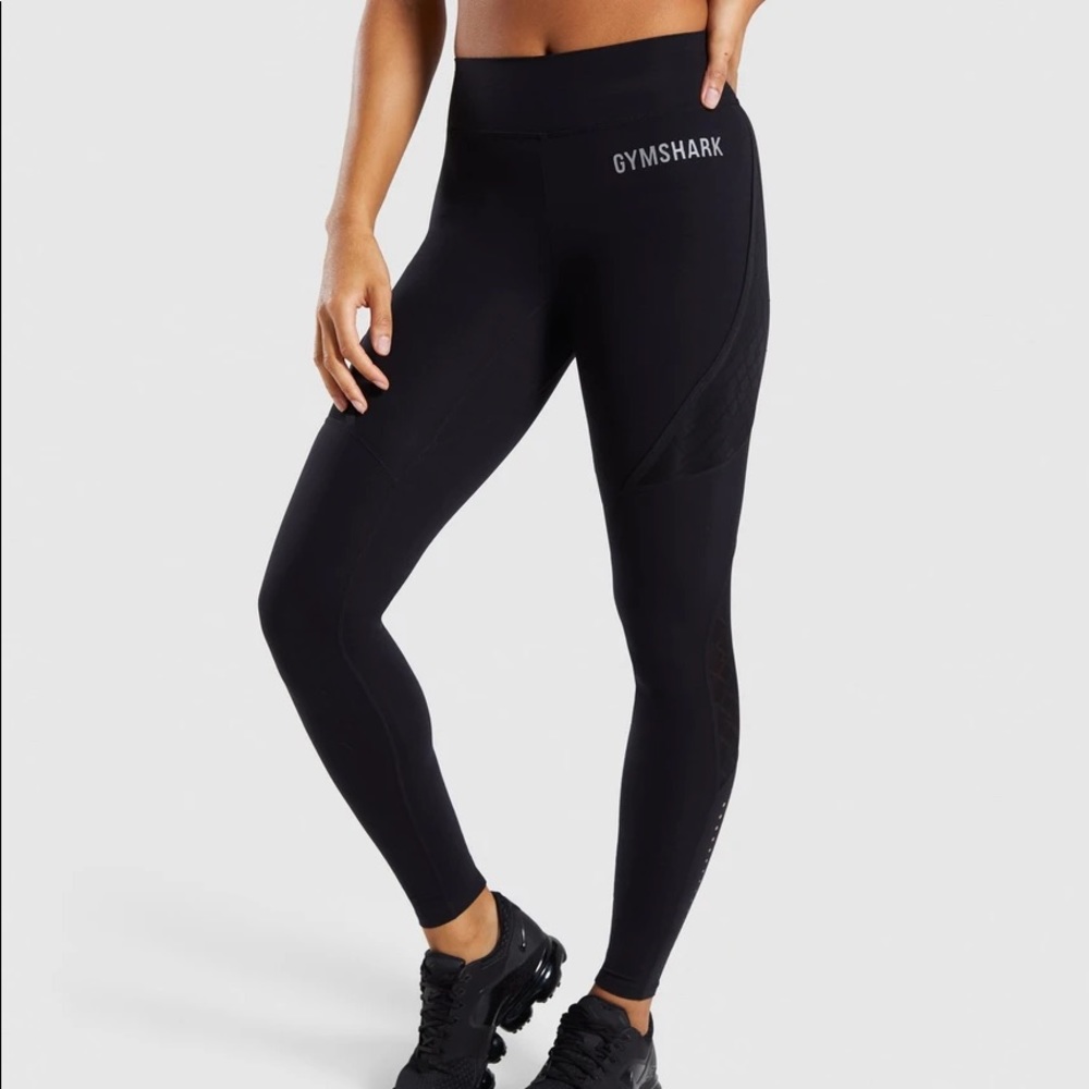 GYMSHARK Geo mesh leggings in Black MEDIUM size